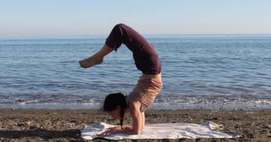 Vrischikasana : posture du scorpion