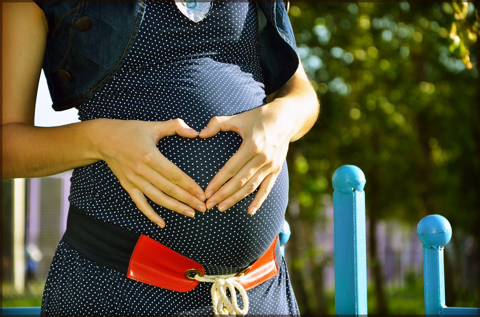 comment vivre sereinement son début de grossesse
