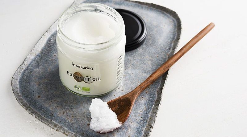 huile de coco: bienfaits, utilisations et dangers potentiels